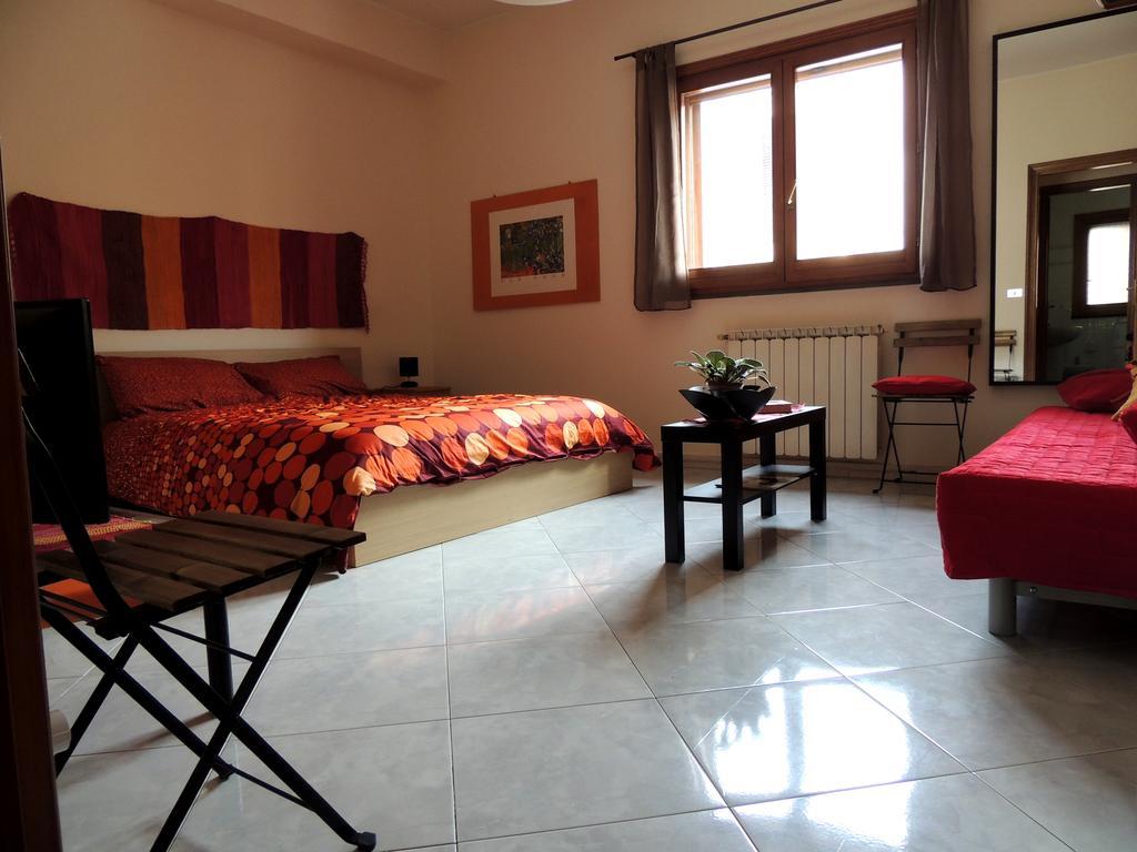 B&B Il Rosso E Il Nero Zafferana Etnea Exterior photo