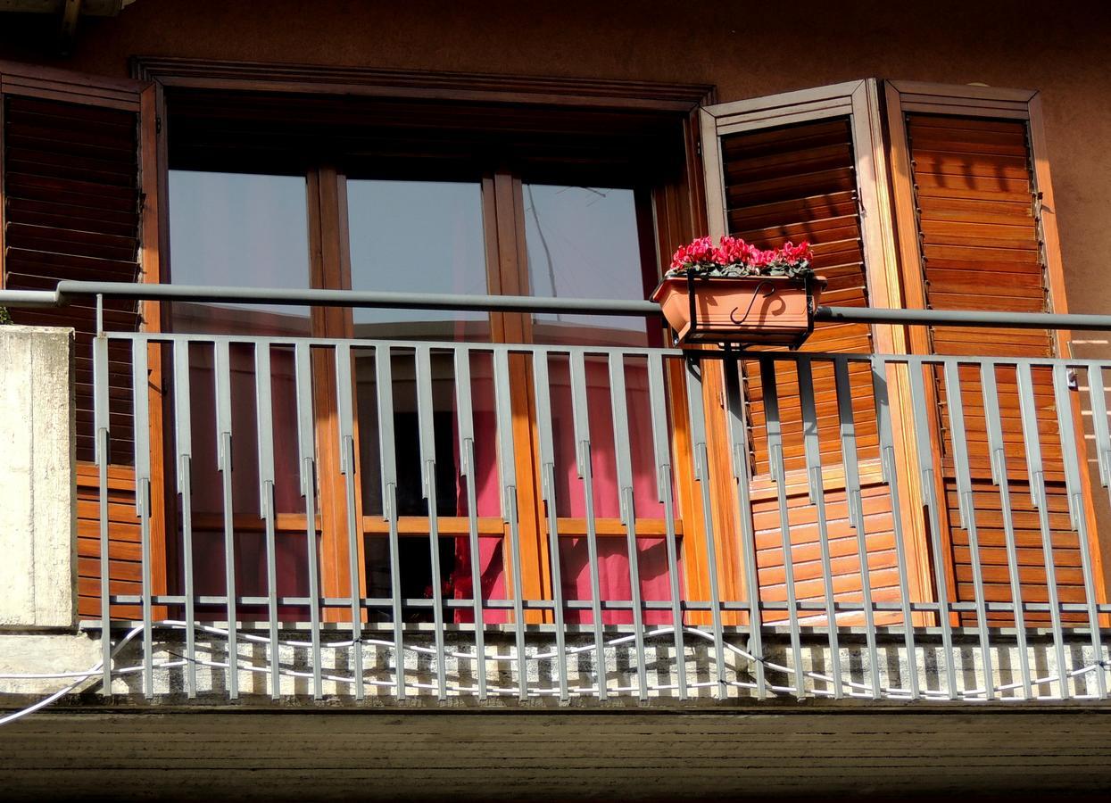 B&B Il Rosso E Il Nero Zafferana Etnea Exterior photo